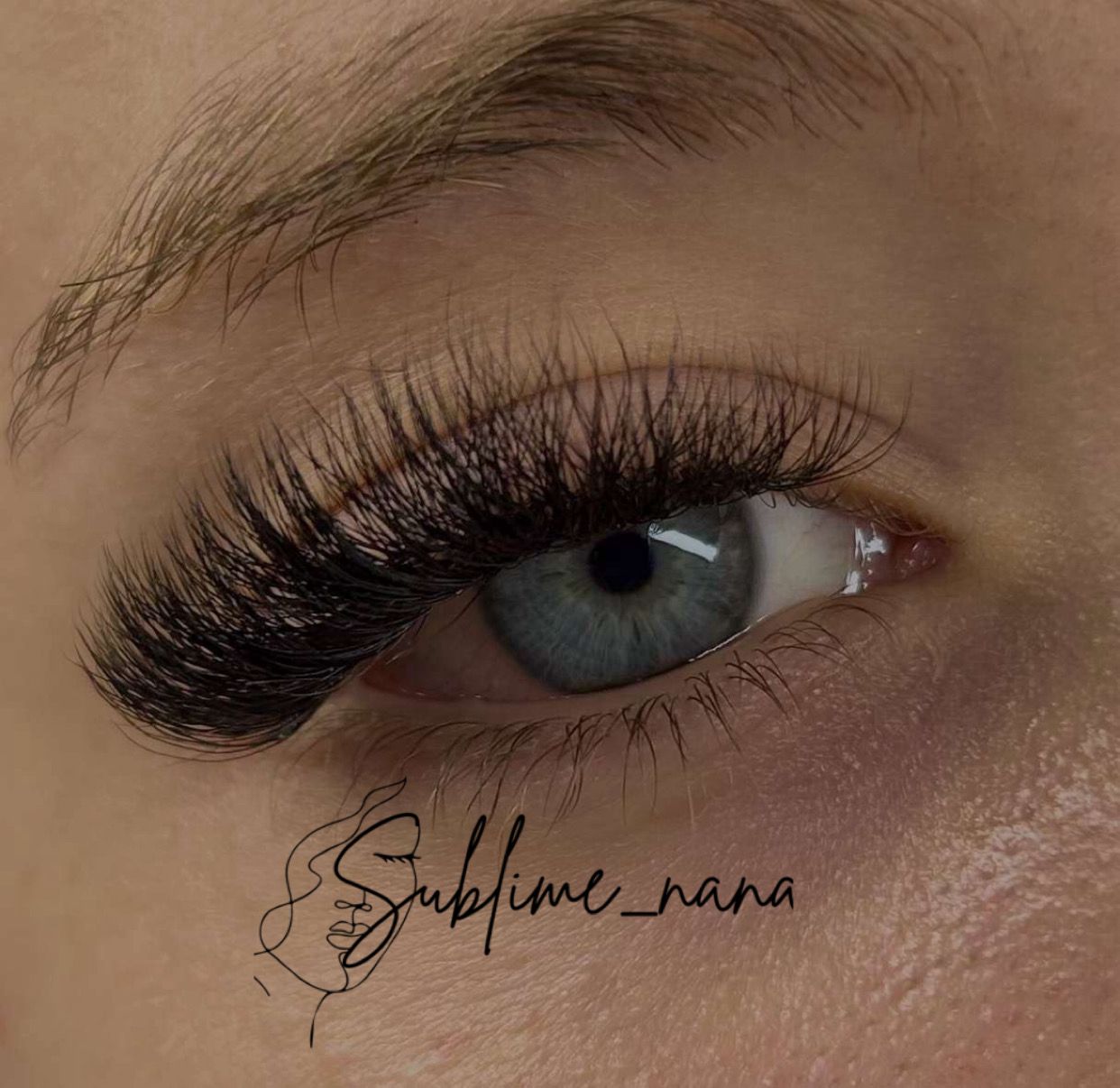 Extensions de cils